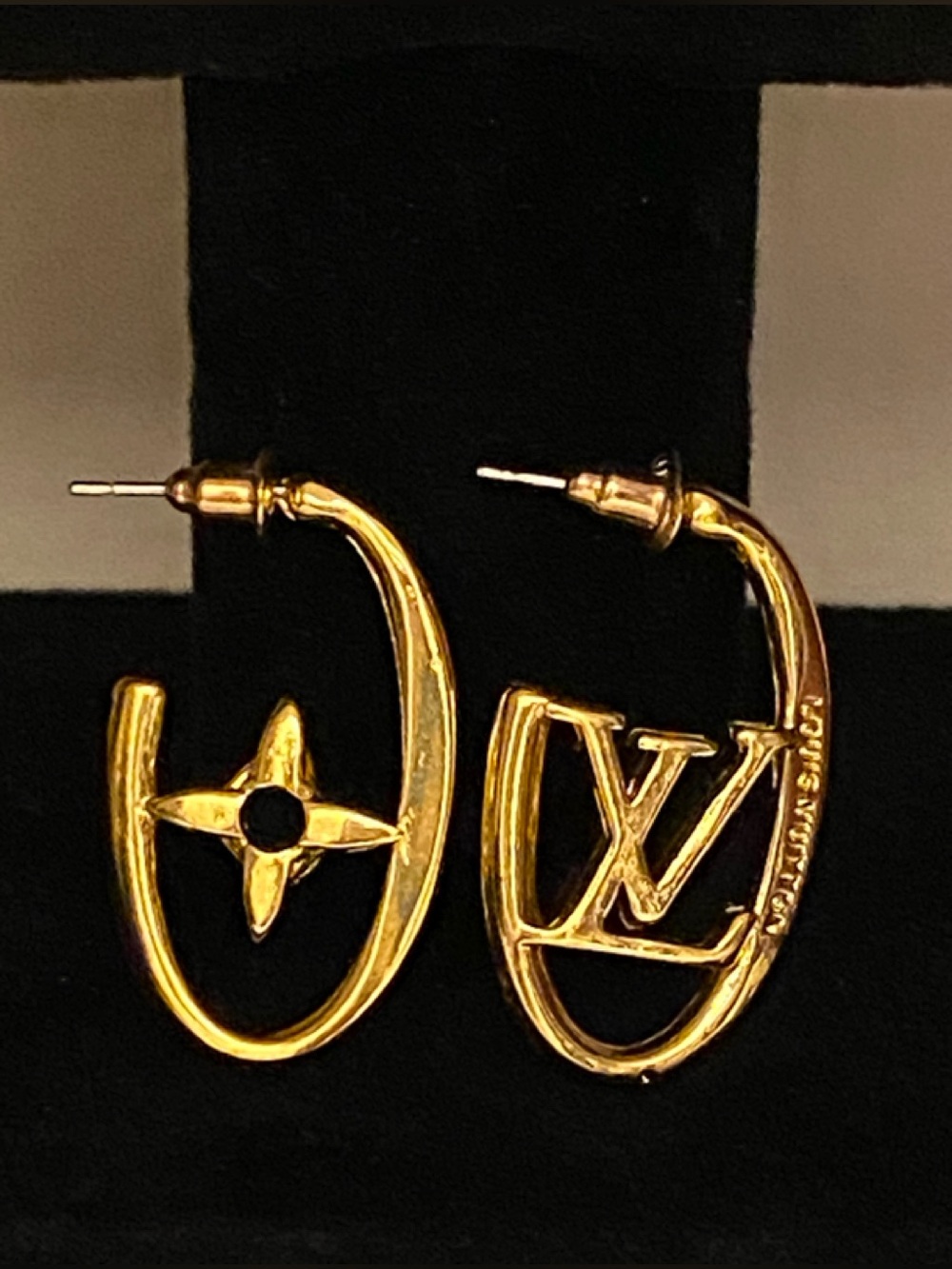 Fashion Jewelry Gold Plated Logo L-V Hoop Luxury Earrings with Monogram Motif